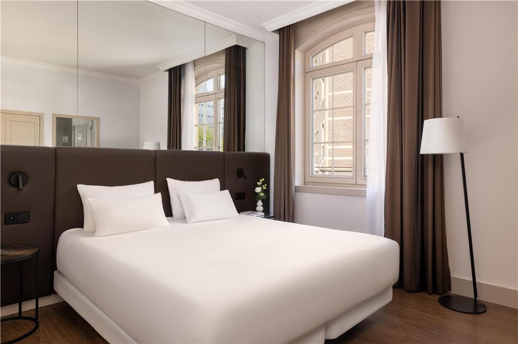 Nh Brussels Carrefour De L'Europe Hotel Cameră foto